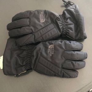Youth Large North Face Gloves